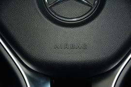 2015款奔驰E260L运动型