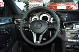 2015款奔驰E260L运动型