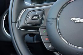 2016款捷豹XJL