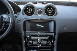 2016款捷豹XJL