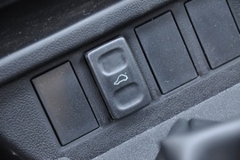 2007款大众桑塔纳1.8L景畅型