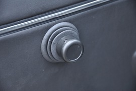 2007款大众桑塔纳1.8L景畅型