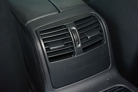 2016款奔驰CLS320