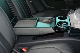 2016款奔驰CLS320