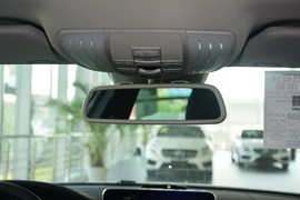 2016款奔驰CLS320