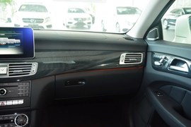 2016款奔驰CLS320