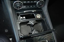 2016款奔驰CLS320