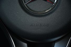 2016款奔驰CLS320