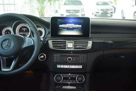2016款奔驰CLS320