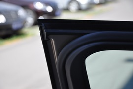 2010款奔驰C300
