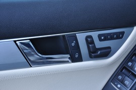 2010款奔驰C300