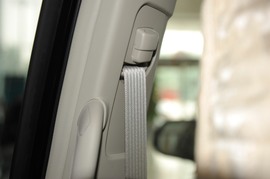 2008款丰田普瑞维亚2.4标准版