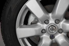 2010款奇骏2.5豪华CVT