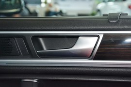2017款大众途锐3.0TSI驭岳型