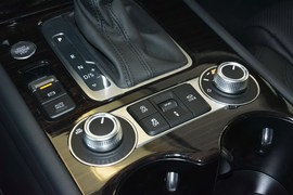 2017款大众途锐3.0TSI驭岳型