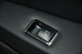 2016款奔驰CLS260