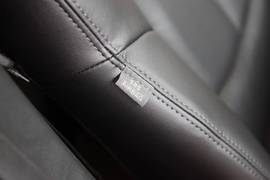 2010款睿翼轿跑车2.5