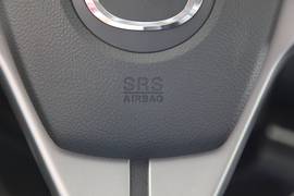 2010款睿翼轿跑车2.5