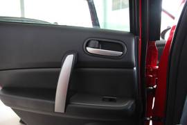 2010款睿翼轿跑车2.5