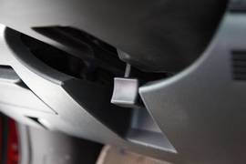 2010款睿翼轿跑车2.5