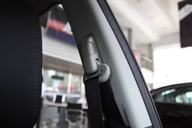 2010款睿翼轿跑车2.5