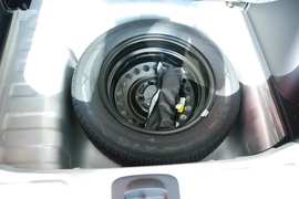 2010款日产骊威