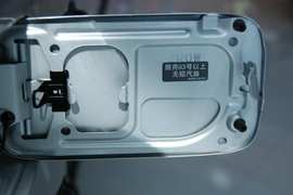2010款日产骊威