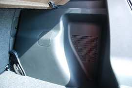 2010款日产骊威