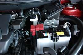 2010款日产逍客2.0S火MT2WD