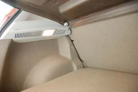 2010款日产逍客2.0S火MT2WD