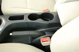 2010款日产逍客2.0S火MT2WD