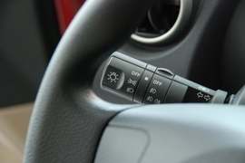 2010款日产逍客2.0S火MT2WD