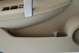 2010款日产逍客2.0S火MT2WD