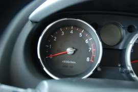 2010款日产逍客2.0S火MT2WD