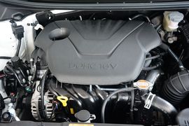 2016款现代朗动1.6L自动智能型