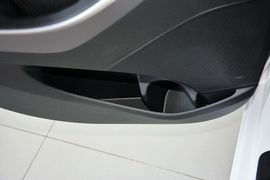 2016款现代朗动1.6L自动智能型