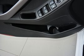 2016款现代朗动1.6L自动智能型