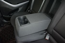 2016款现代朗动1.6L自动智能型