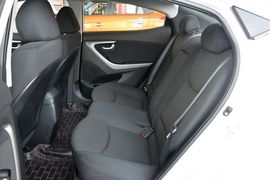 2016款现代朗动1.6L自动智能型