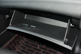 2016款现代朗动1.6L自动智能型