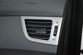 2016款现代朗动1.6L自动智能型
