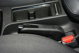 2016款现代朗动1.6L自动智能型