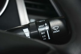 2016款现代朗动1.6L自动智能型