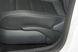 2015款大众朗行1.6L手动舒适型