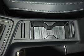 2015款大众朗行1.6L手动舒适型