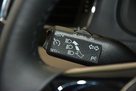 2015款大众朗行1.6L手动舒适型
