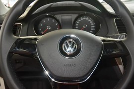 2015款大众朗行1.6L手动舒适型