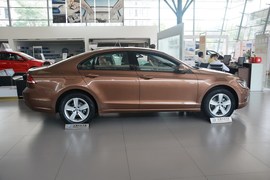 2015款大众凌渡230TSI