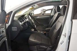 2016款大众高尔夫1.4TSI自动舒适型