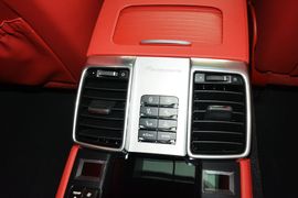 2016款保时捷Panamera